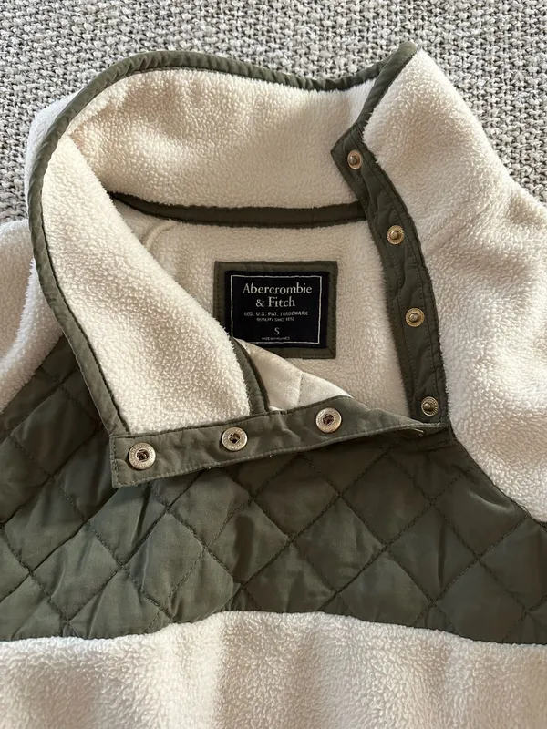 Abercrombie High Neck Sweatshirt - Image 4