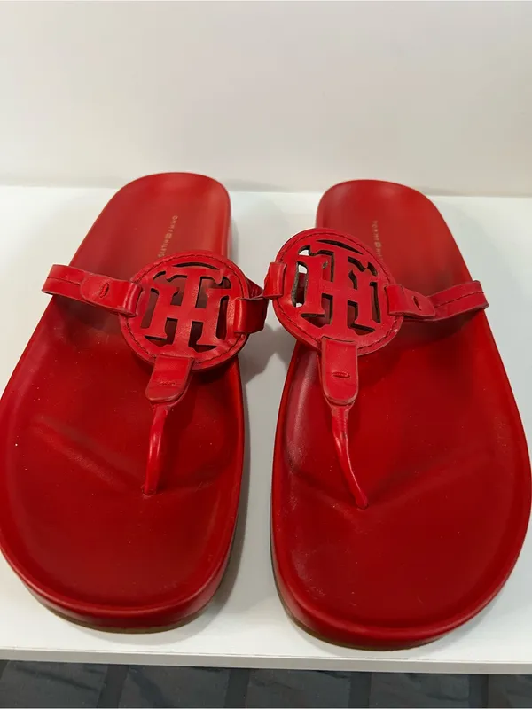 Tommy Hilfiger Relina Red Logo Monogram Thong Slip On Sandals - Image 4