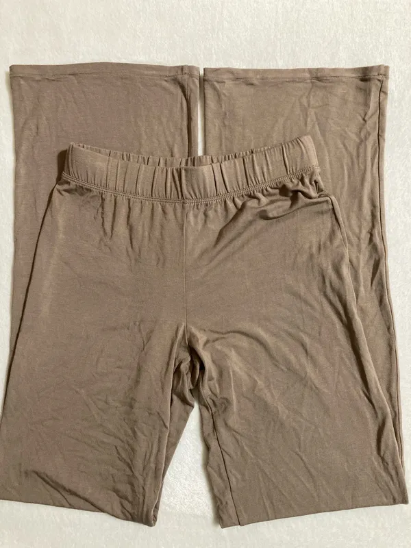SKIMS Pajama Set XS - Image 7