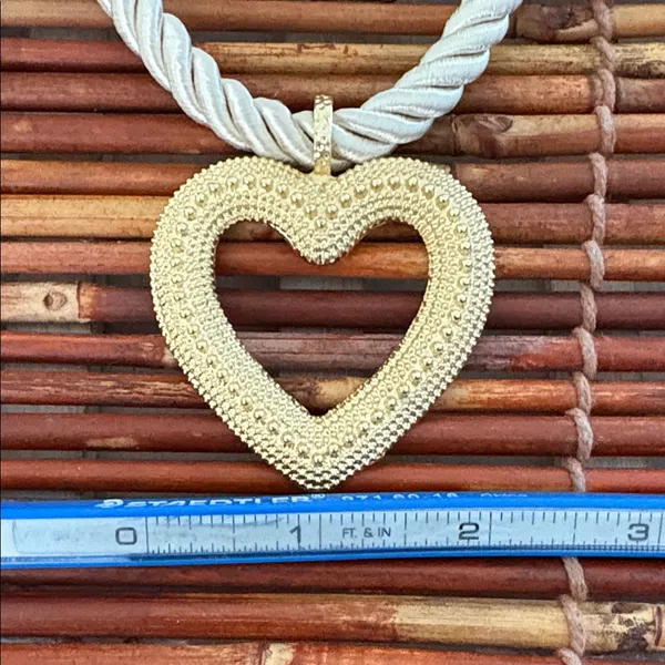 Gold Tone Heart Necklace on Cord 17”-19” NWT - Image 4