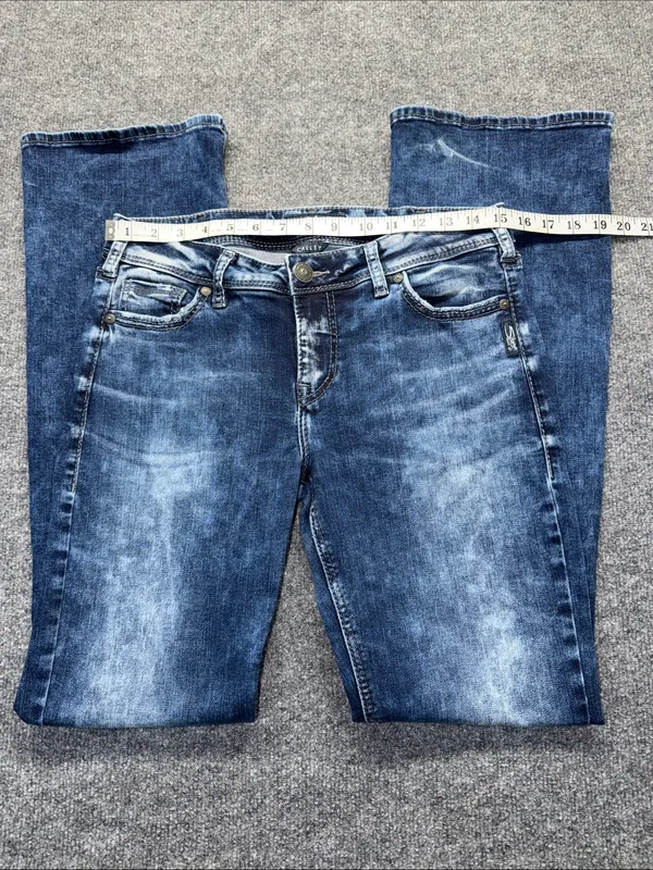 Silver Jeans Co. Calley Bootcut Jeans - Image 5
