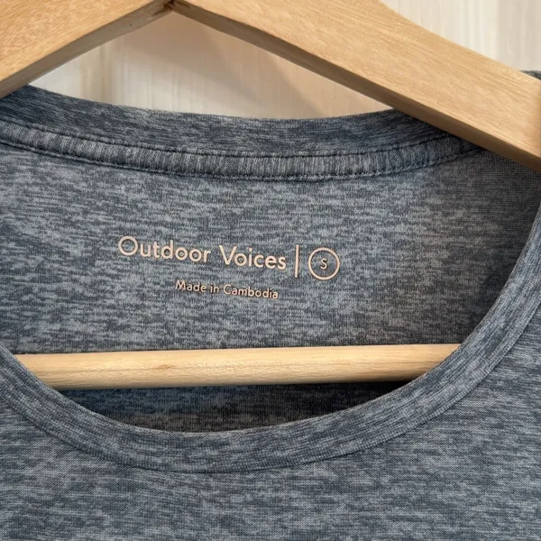 Outdoor Voices short sleeve athletic tee - Image 5
