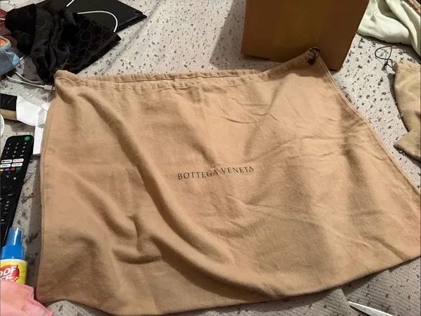 Bottega Veneta Tan Drawstring Dust Bag Preloved - Image 2