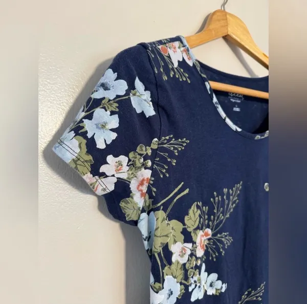 SALE! Navy Isabel Maternity Floral Dress Size M EUC - Image 4