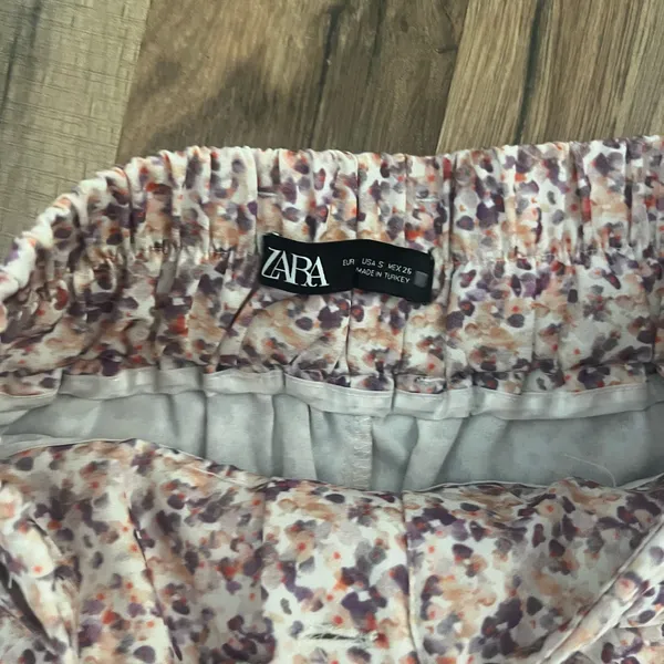 ZARA Printed High Waisted Paper Bag Shorts - Image 10