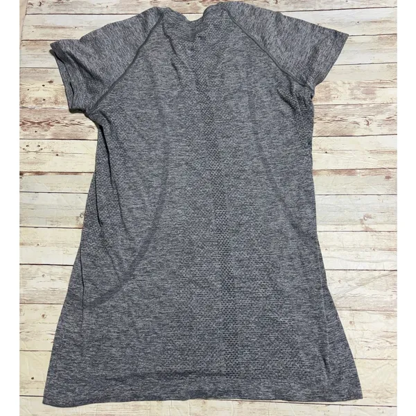 Lululemon Swiftly Tech Short Sleeve Athletic Shirt Size 8 Heathered Gray - Image 2