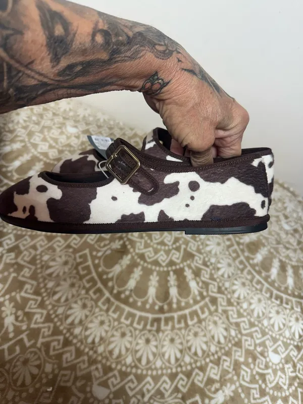 Universal Threads Brown and White Cowprint Mary Jane Flats - Image 9