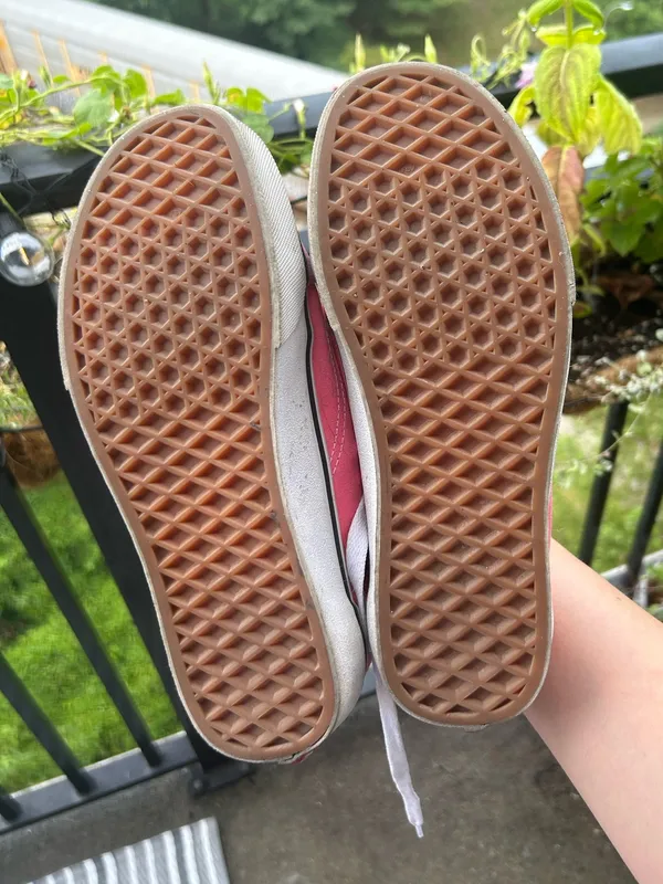 Pink Vans - Image 2