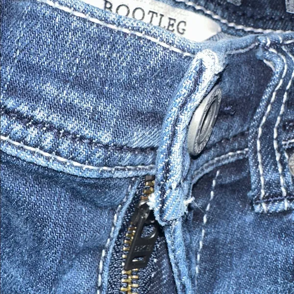 BKE aiden bootlegsize 29S jeans - Image 2