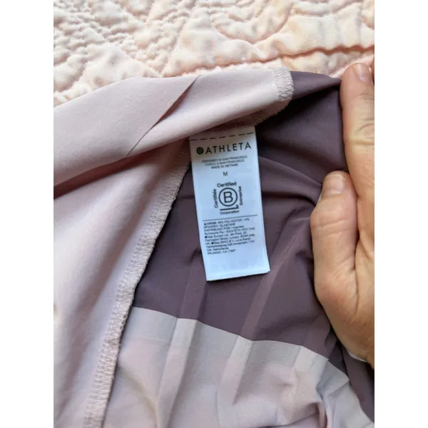 Athleta Women's Blush Pink Colorblock Swing Tank Top Medium Travel Hiking - Image 10