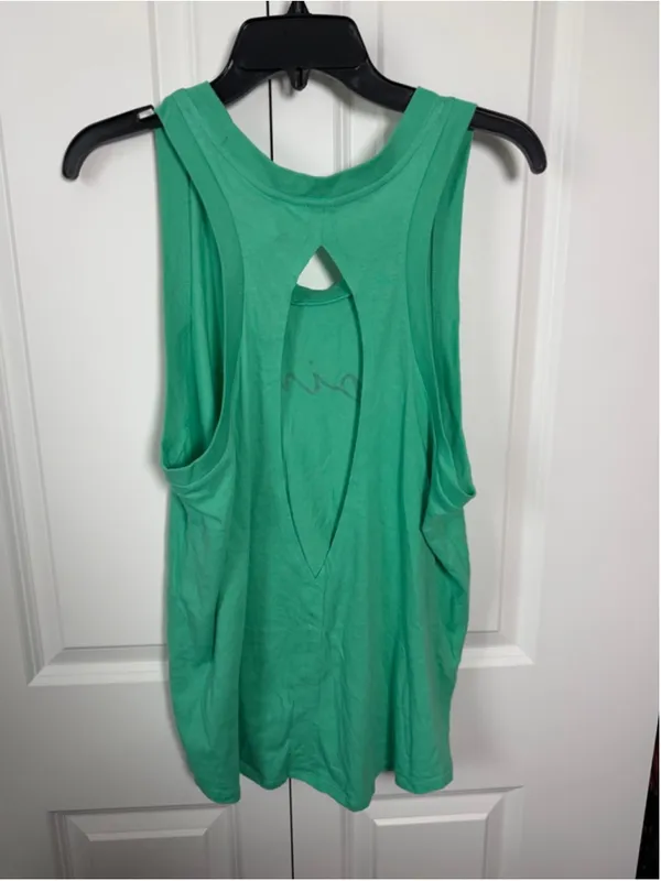 Women's PINK Victoria's Secret Green Tank Top with Black Logo, Size L EUC - Image 2