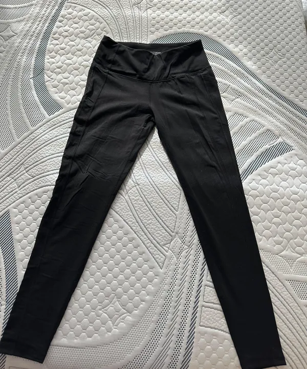 Victoria's Secret Sport Leggings - Image 2
