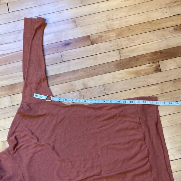 Gyft Sweater - Image 9