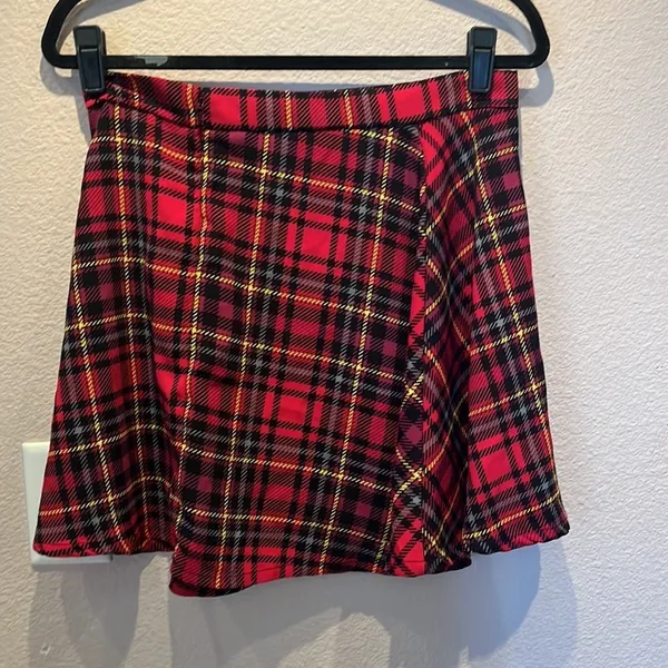 Harry Potter Gryffindor Plaid Skirt Costume Tween Size Large or XS Adult - Image 4
