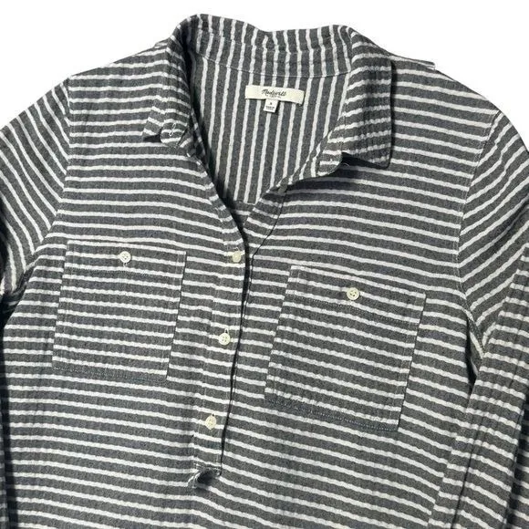 Madewell Stripe Lightweight Long Sleeve Button Up Coastal Comfort Travel S - Image 3