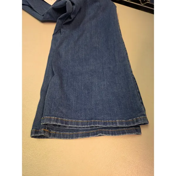 Isabel Maternity Flare Jeans Medium Wash Over Belly Crossover Panel Size 6‎ NEW - Image 6