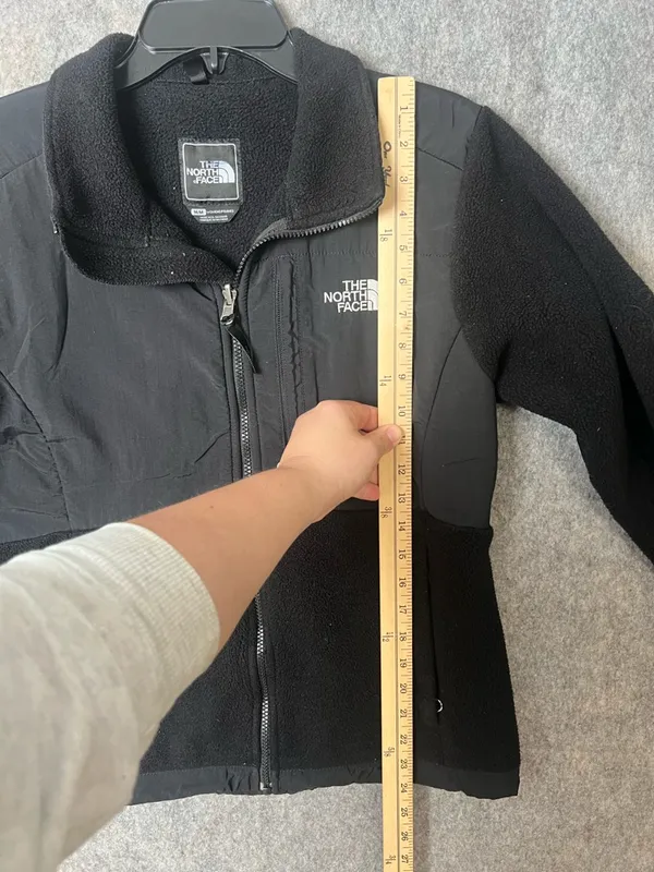 The North Face‎ Woman’s Medium Black Full-Zip Fleece Jacket - Image 5