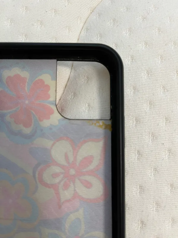 Wildflower iPhone 11 Case  - Image 5