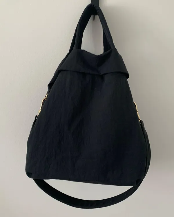 Lululemon on my level bag - Image 2