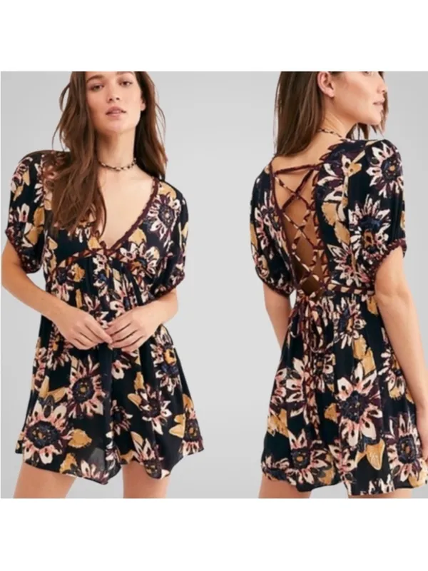 NWT Free People On The Edge Romper Black Floral Size Medium Retail $108.00 - Image 2
