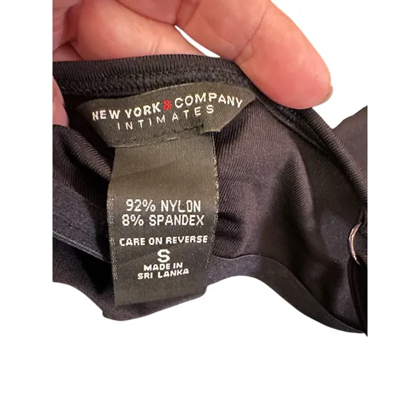 NY & Co Black Padded Cup Tank Top Women Sz S - Image 3