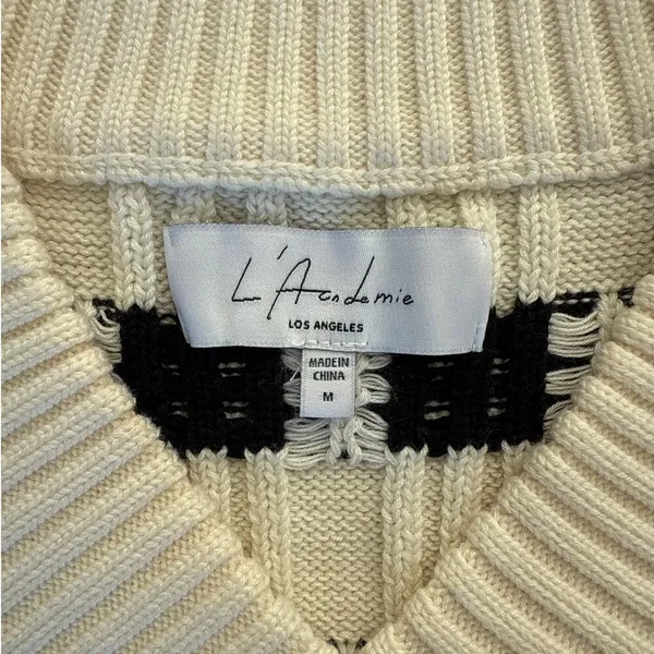 L’Academie - Danelea Cropped Sleeveless Vest in Ivory & Black - Image 2