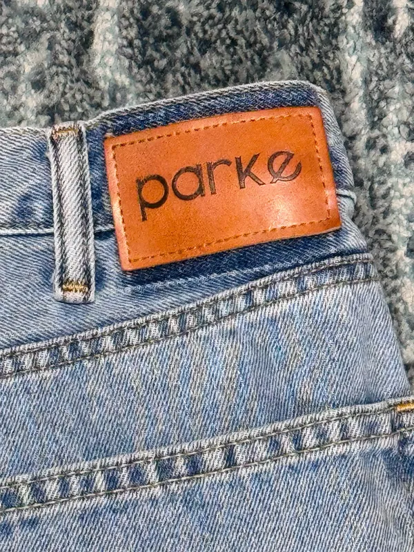 PARKE Crossover Denim Mini Skirt sz Large - Image 8