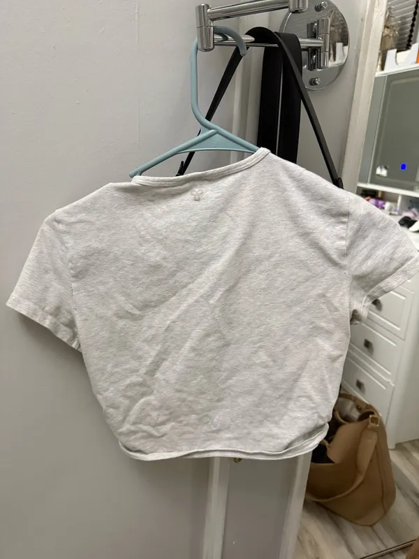 Aritzia TNA Top Crop - Image 3