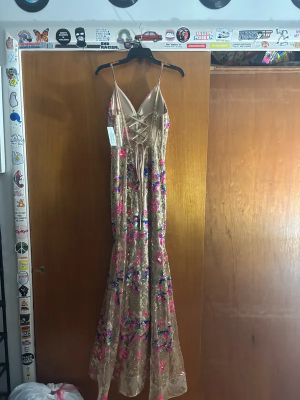 Dear Moon gold and floral prom dress - Image 2