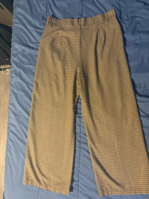Women's Beige Black Check Pleated Wide-Leg Dress Pants Button Accent XL - Image 10