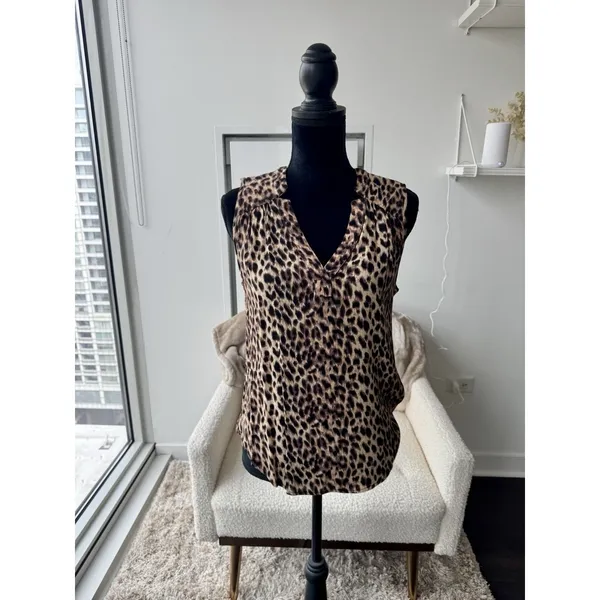 41 Hawthorn Women's Leopard Print V-Neck Sleeveless Tank Blouse Size M - Image 2
