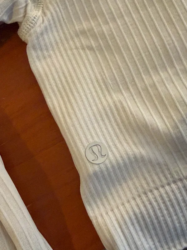 Lululemon Ebb To Street Long Cropped Sleeve - Image 3
