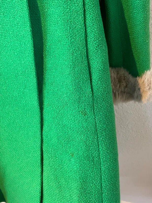 Vintage Green Coat With Fur Cuffs - Image 2