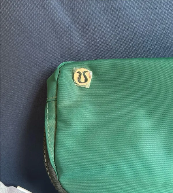 Green Lululemon Belt Everywhere Bag 1L - Image 3