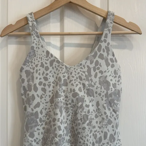 lululemon align tank with built in bra antique white camo print - Image 2
