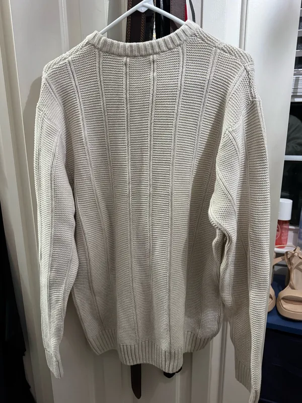 Men’s CHAPS Sweater - Image 2