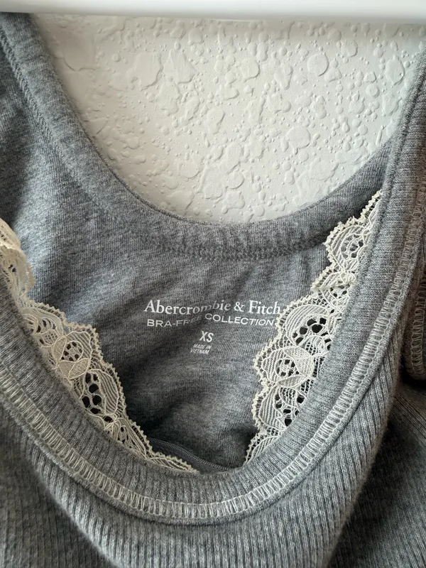 Abercrombie tank top - Image 2