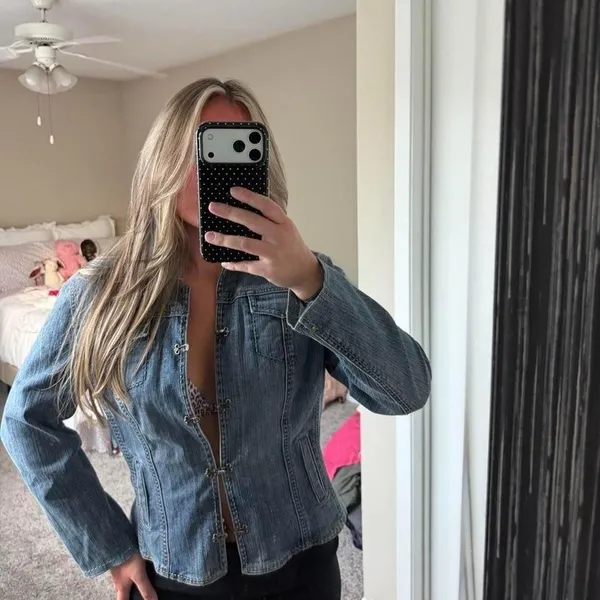Blue vintage denim jacket - Image 3