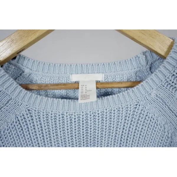 H&M Women's Sweater Light Blue Pullover Long Sleeve Chunky/Open Knit Size Medium - Image 3