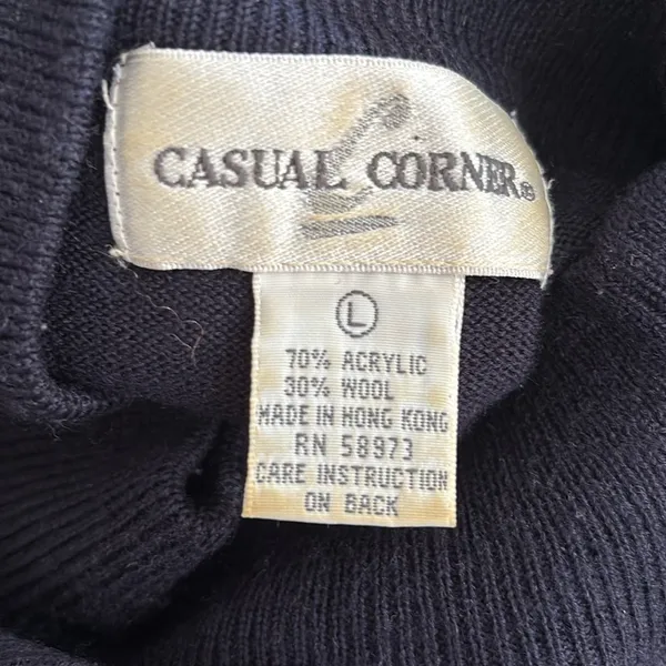 VTG Casual Corner Wool Blend Navy Mock Neck Sweater Size L W/ Button Shoulder - Image 5