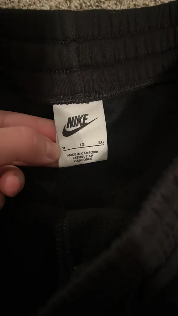 Black Nike Joggers Sweatpants - Image 3