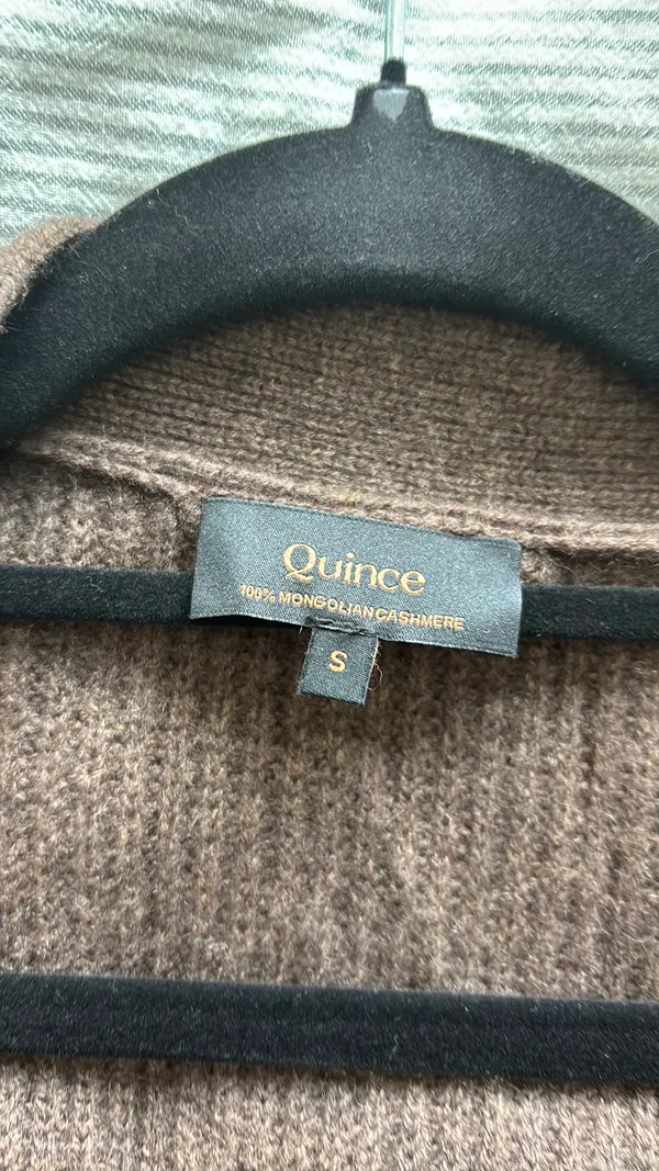 Quince 100% Mongolian Cashmere Sweater - Image 2