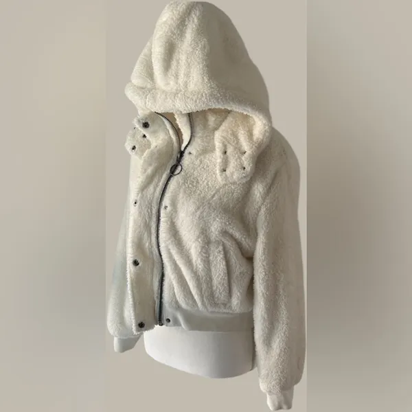 Aeropostale Off-White Teddy Jacket with Hood - Image 5