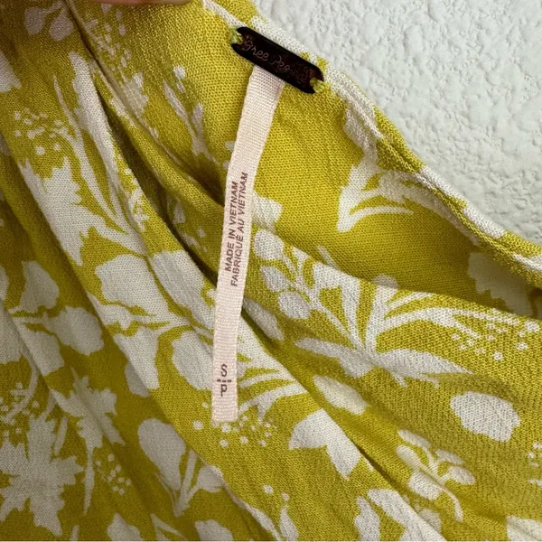 Carmen one shoulder yellow tropical cropped tie blouse top size S - Image 5