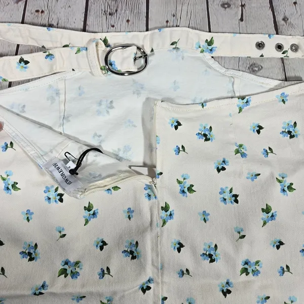 WeWoreWhat Cut Out Skirt Watercolor Ditsy Ivory Multi‎ Floral Mini WWDB94 Size S - Image 3