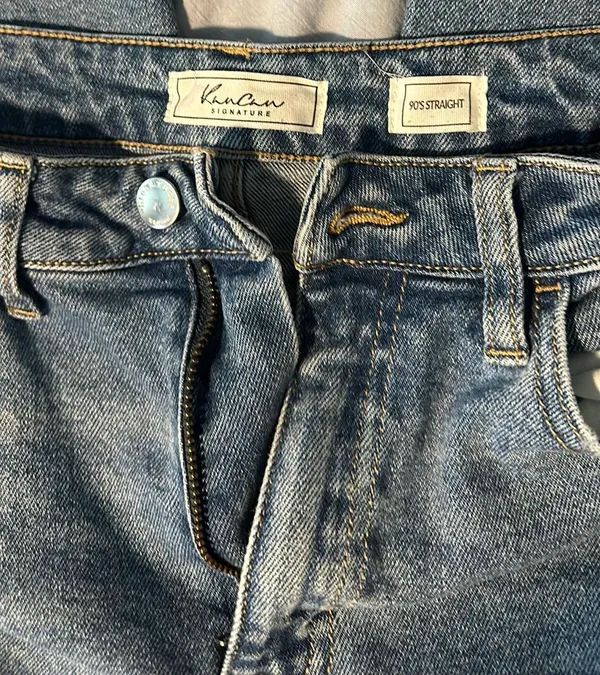 Buckle Jeans - Image 2