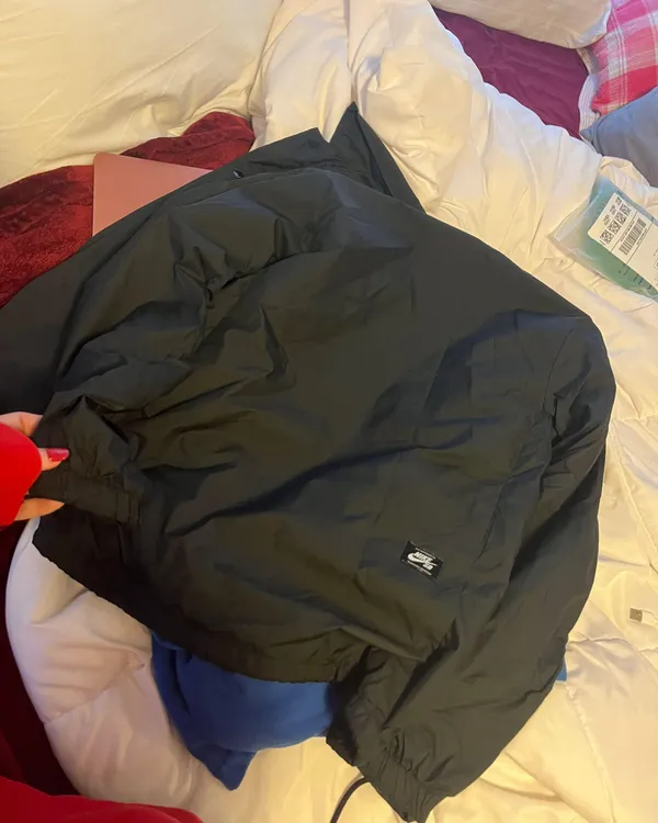 Nike Windbreaker - Image 4