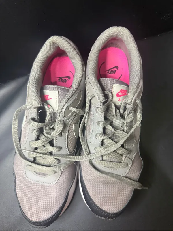 Nike Air Max SC Grey and Pink Sneakers - Image 2