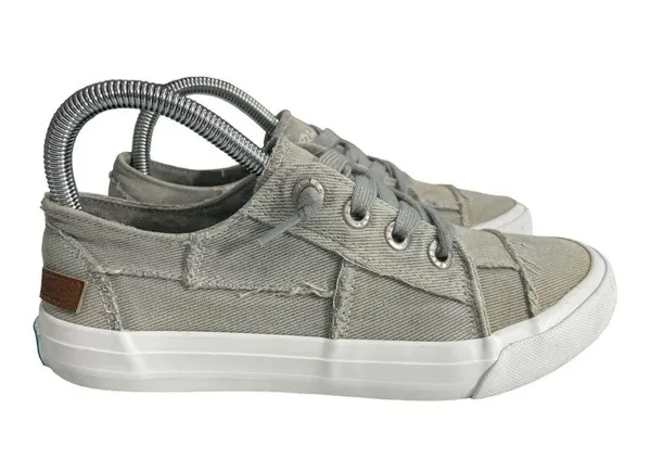 Blowfish Malibu White/Grey Sneakers size 7.5 - Image 3