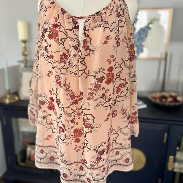 Max Edition Sz Medium Coral Floral Keyhole Front Cold Shoulder Boho Tunic Top - Image 5